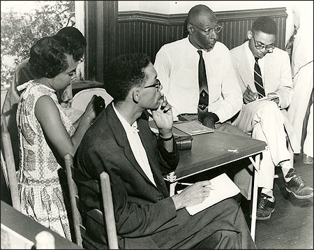 Image for Simeon Booker, civil rights reporter and 1951 Nieman Fellow, nominated for Congressional Gold Medal