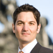 Headshot of Guy Raz