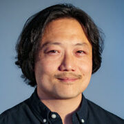 headshot of mike shum