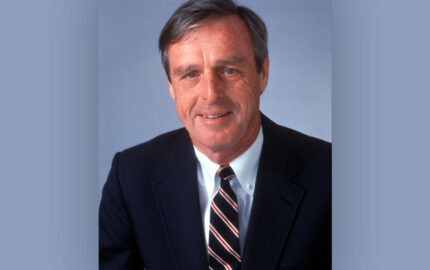 Image for Reg Murphy, NF ’60, a leading news executive in Atlanta, San Francisco and Baltimore, dies at 90