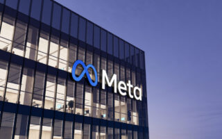Meta delays rollout of terms that would allow broad scraping of news sites. Legal experts are still skeptical.