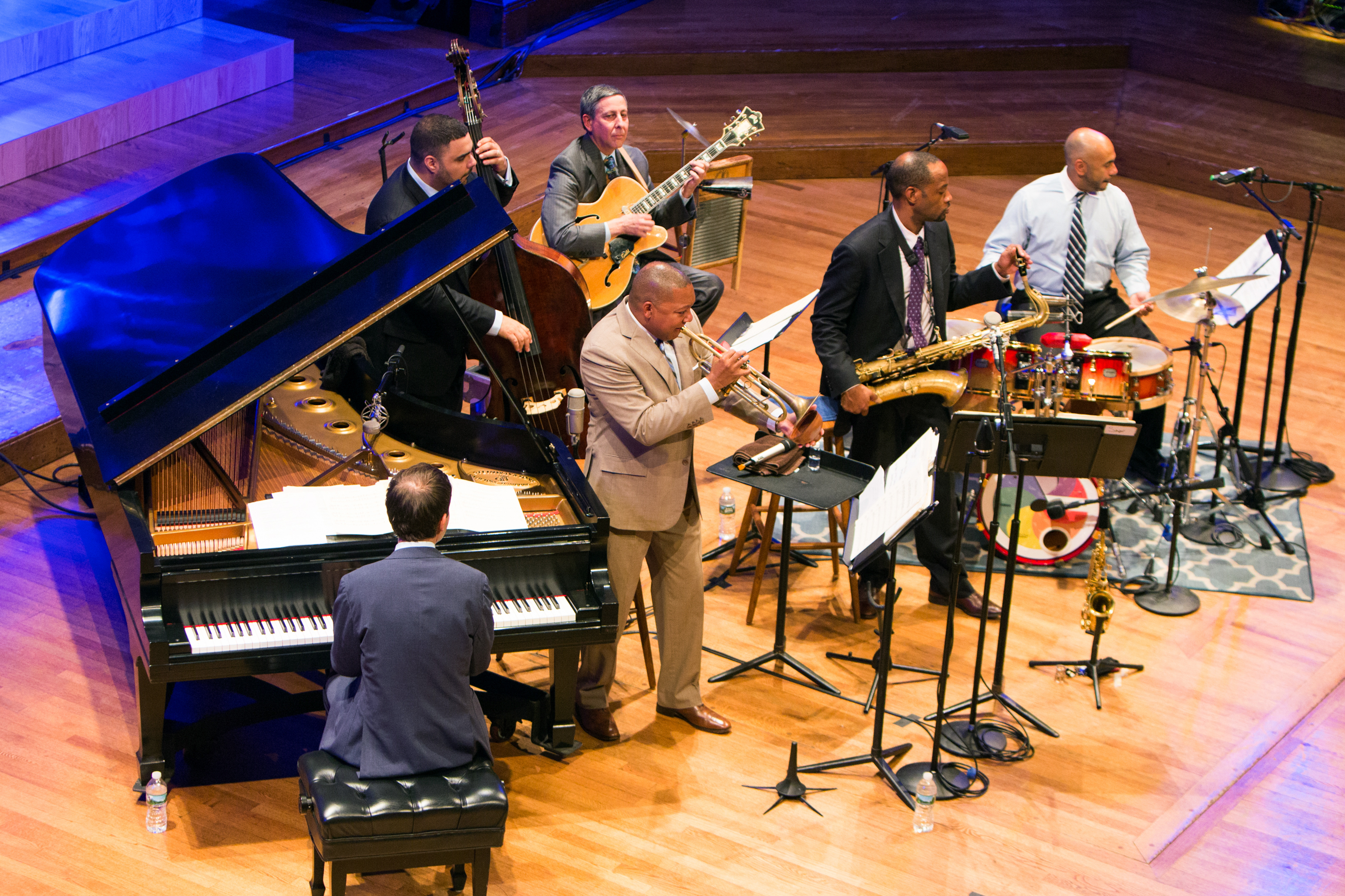 Pulitzer Prize-winning musician and composer Wynton Marsalis kicks off the Nieman Foundation’s Pulitzer Prize centennial weekend at Sanders Theatre, Sept. 10, 2016. Marsalis  made history in 1997 when his oratorio “Blood on the Fields” became the first jazz composition to win the Pulitzer Prize for Music. Performing with him are Walter Blanding, saxophone; James Chirillo, guitar; Ricky Gordon, percussion (not pictured); Carlos Henriquez, bass; Ali Jackson, drums; and Dan Nimmer, piano.   
