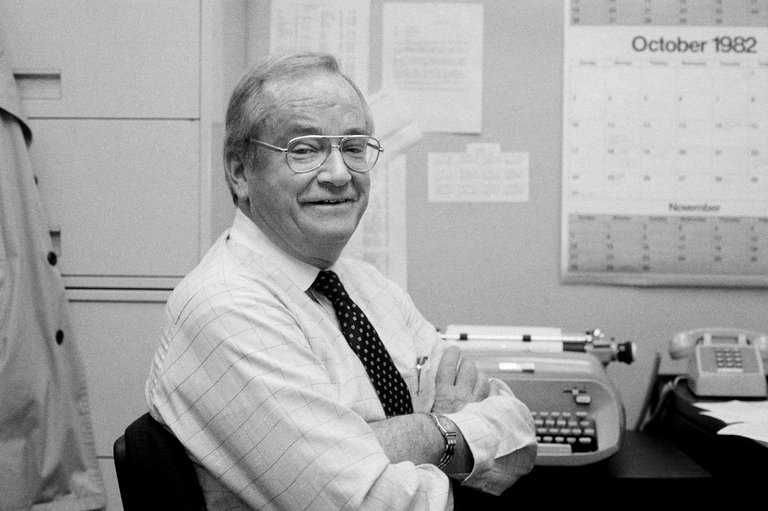 New York Times reporter John Herbers, NF '61, in October 1982