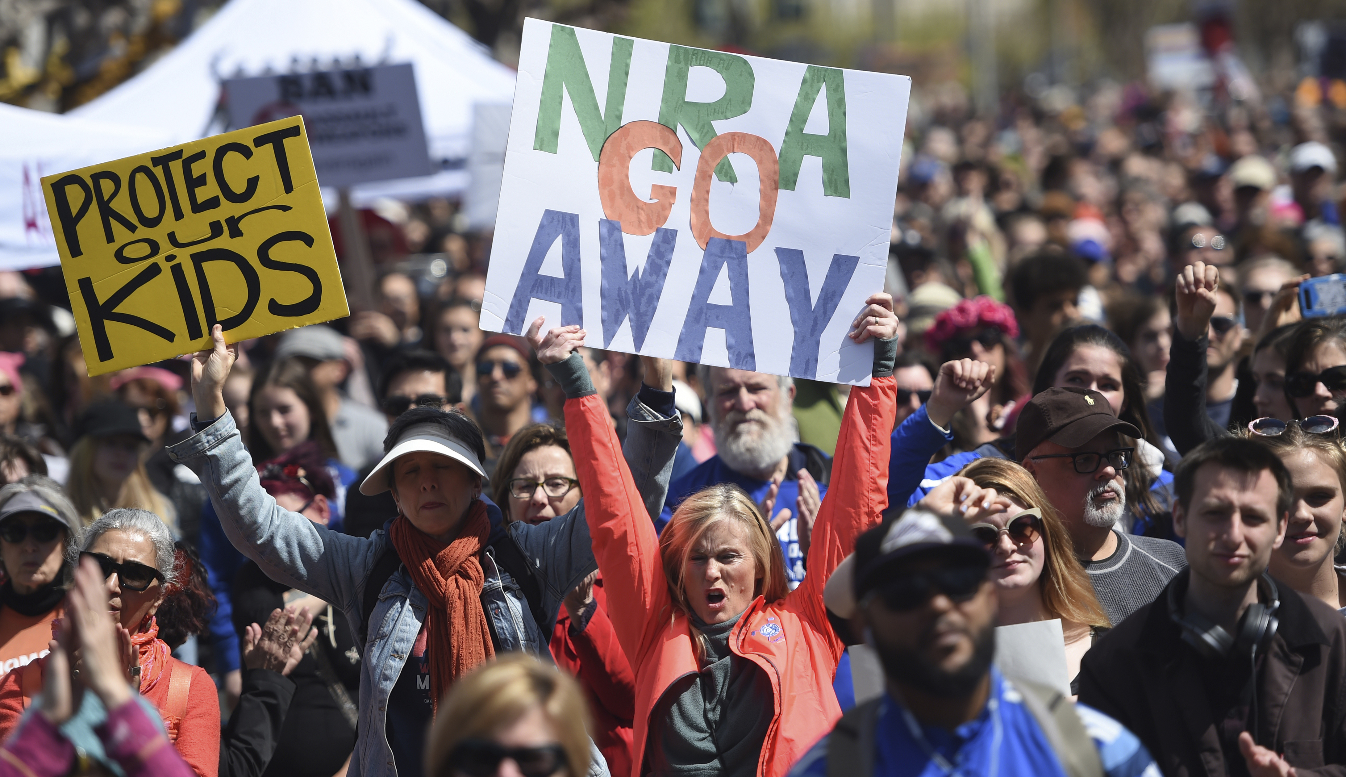 Crowds of people participate in the March for Our Lives rally in support of gun control, in San Francisco in March 2018. Kialo and Spaceship Media have both featured discussions about gun control on their platforms