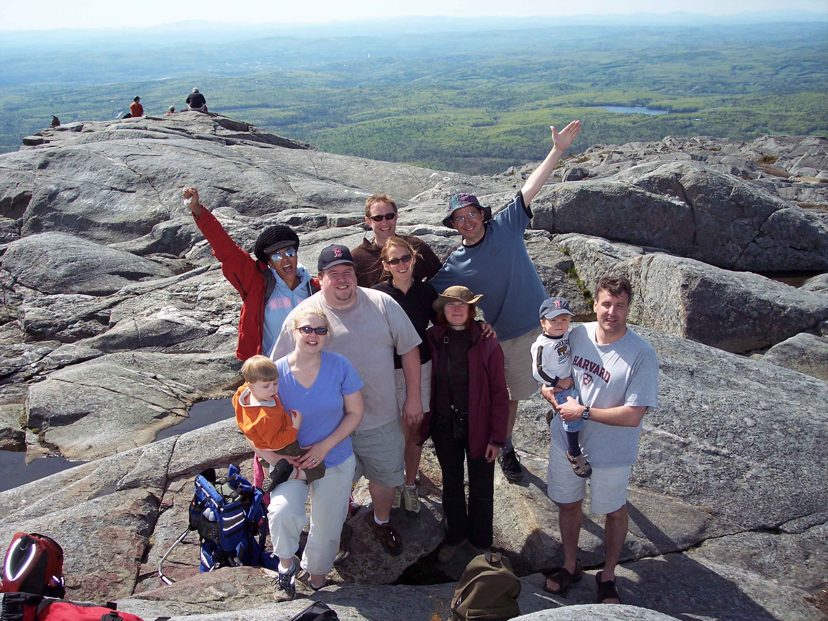 Chris Cousins, his wife Jennifer and their son Caleb were joined by fellow Nieman Fellows and affiliates for a hike of Mount Monadnock in New Hampshire in 2007 