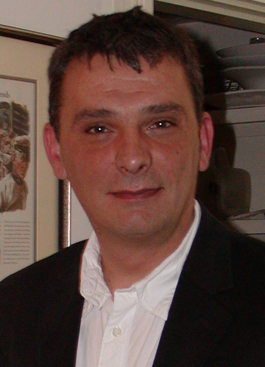 Anastasijevic during his Nieman certificate ceremony in 2002