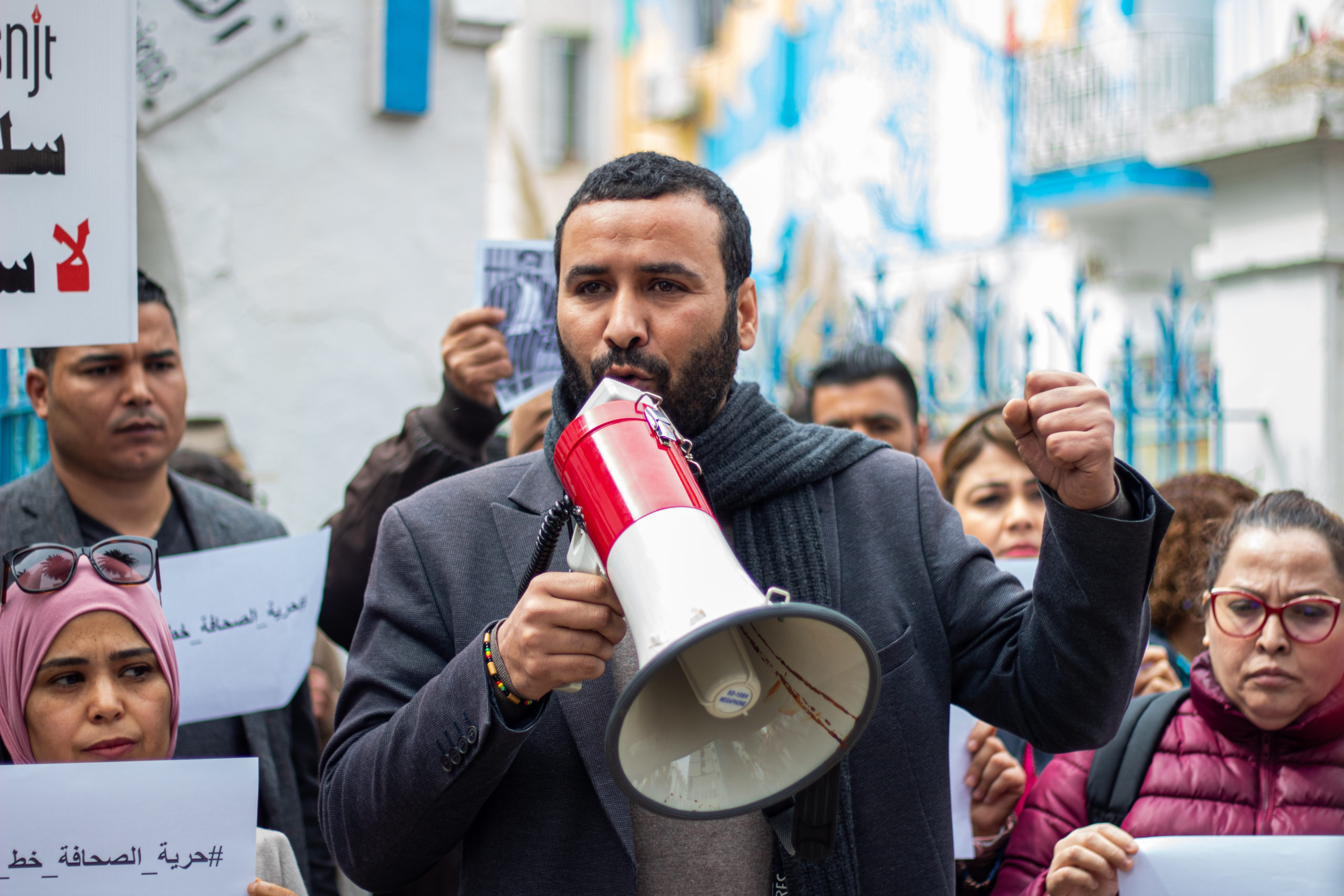 The National Union of Tunisian Journalists (SNJT) President Mohamed Yassine Jelassi speaks at a demonstration in front of the SNJT in Tunis on March 25, 2022