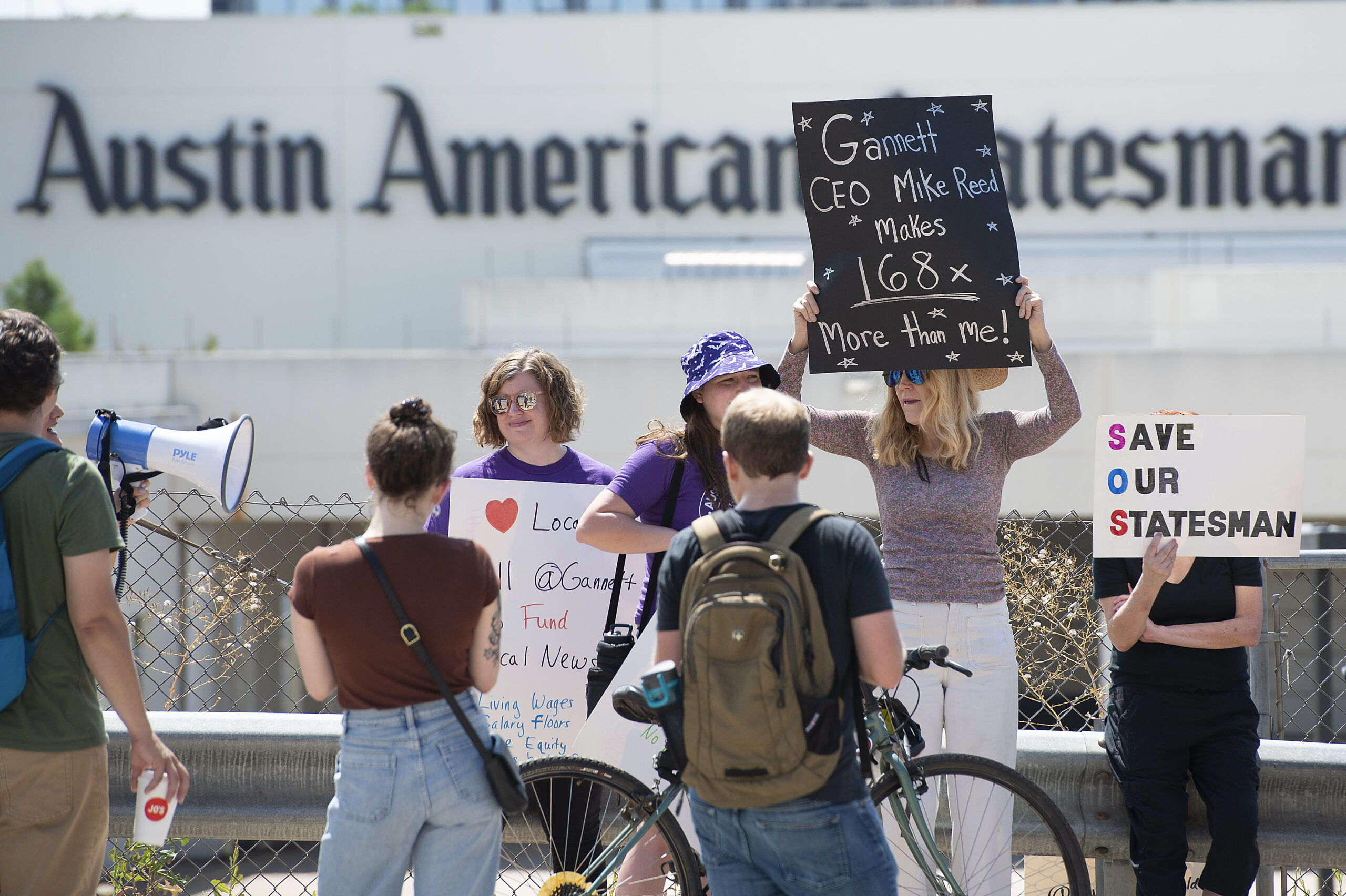 Union journalists, employees, editors, photographers and page designers strike at the Austin American-Statesman as part of an effort to secure a $60,000 wage floor. The strike is part of a nationwide action by journalists at Gannett, which owns the 152-year-old Austin paper